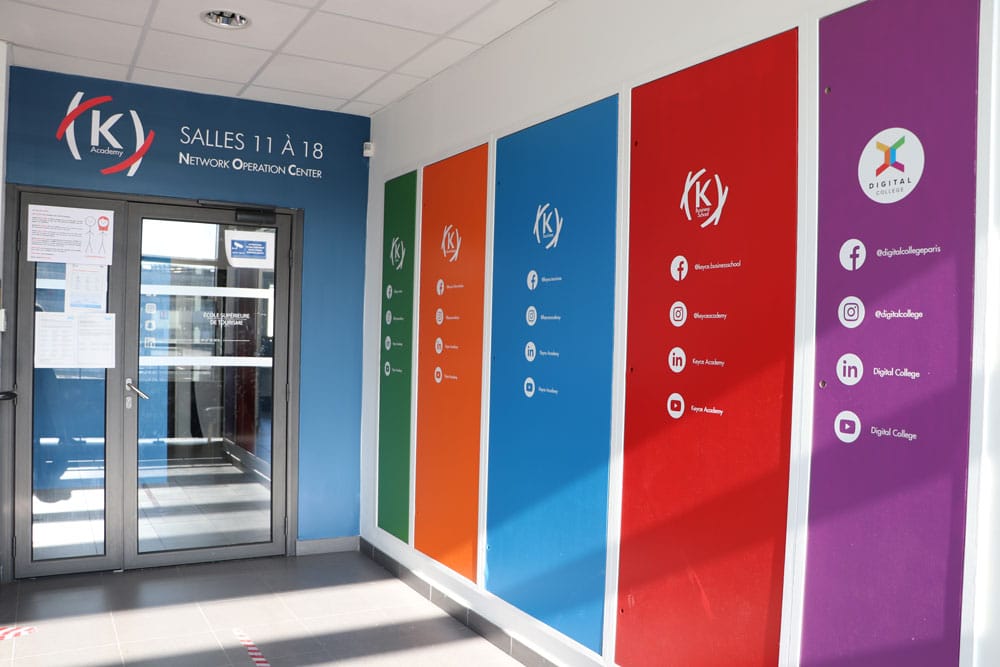 Espace de cours pour le campus Digital College de Montpellier, pour les formations de niveau BUT, licence, bachelor, ms, master et mastere
