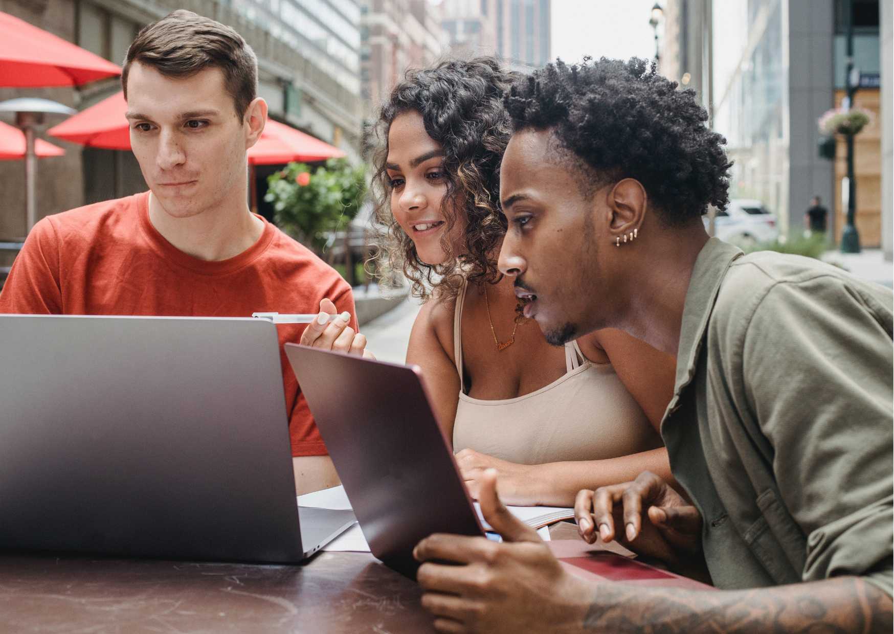 Notebook Avec Les Mots marketing Numérique